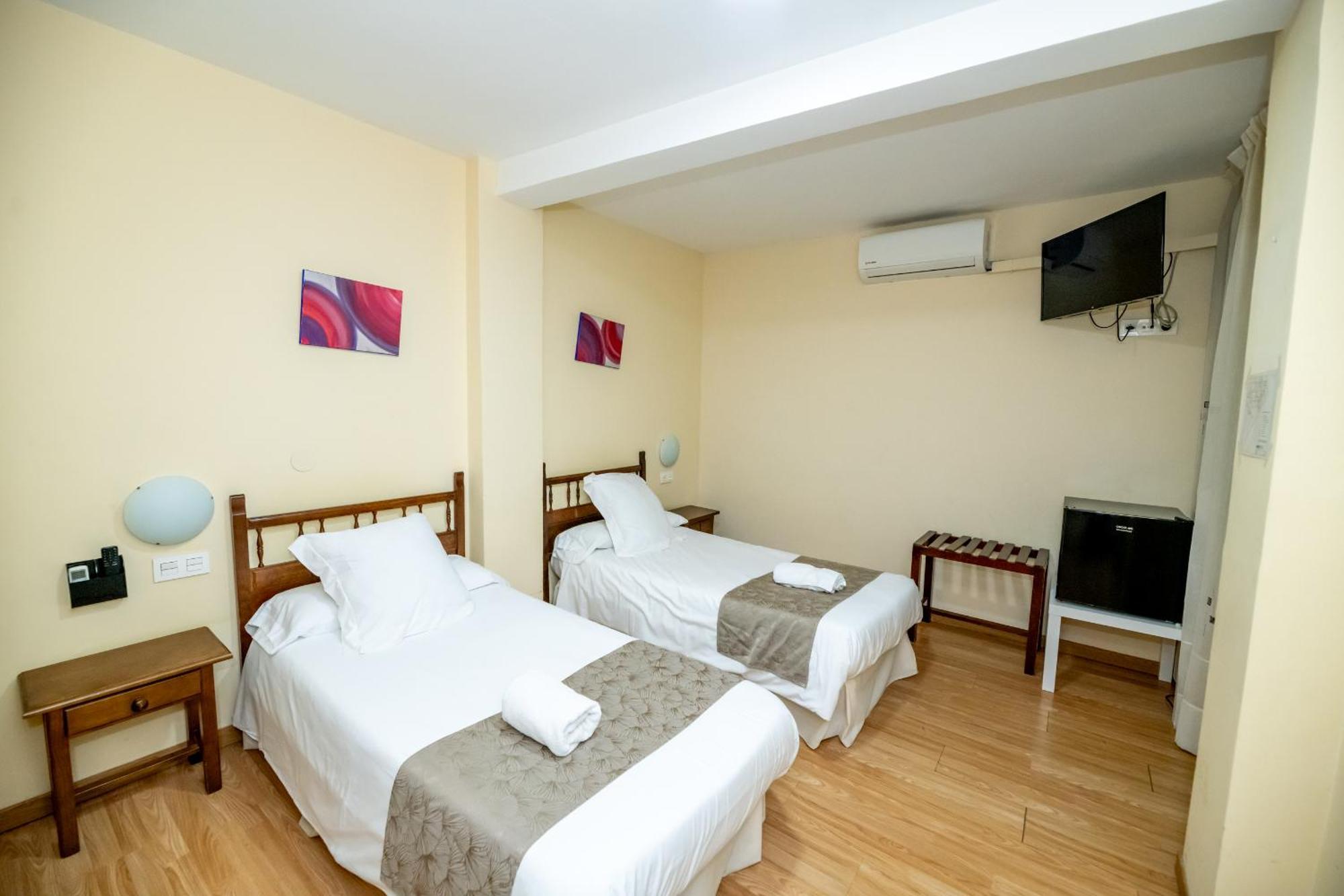 Hotel Monasterio Granada - Adults Only ภายนอก รูปภาพ