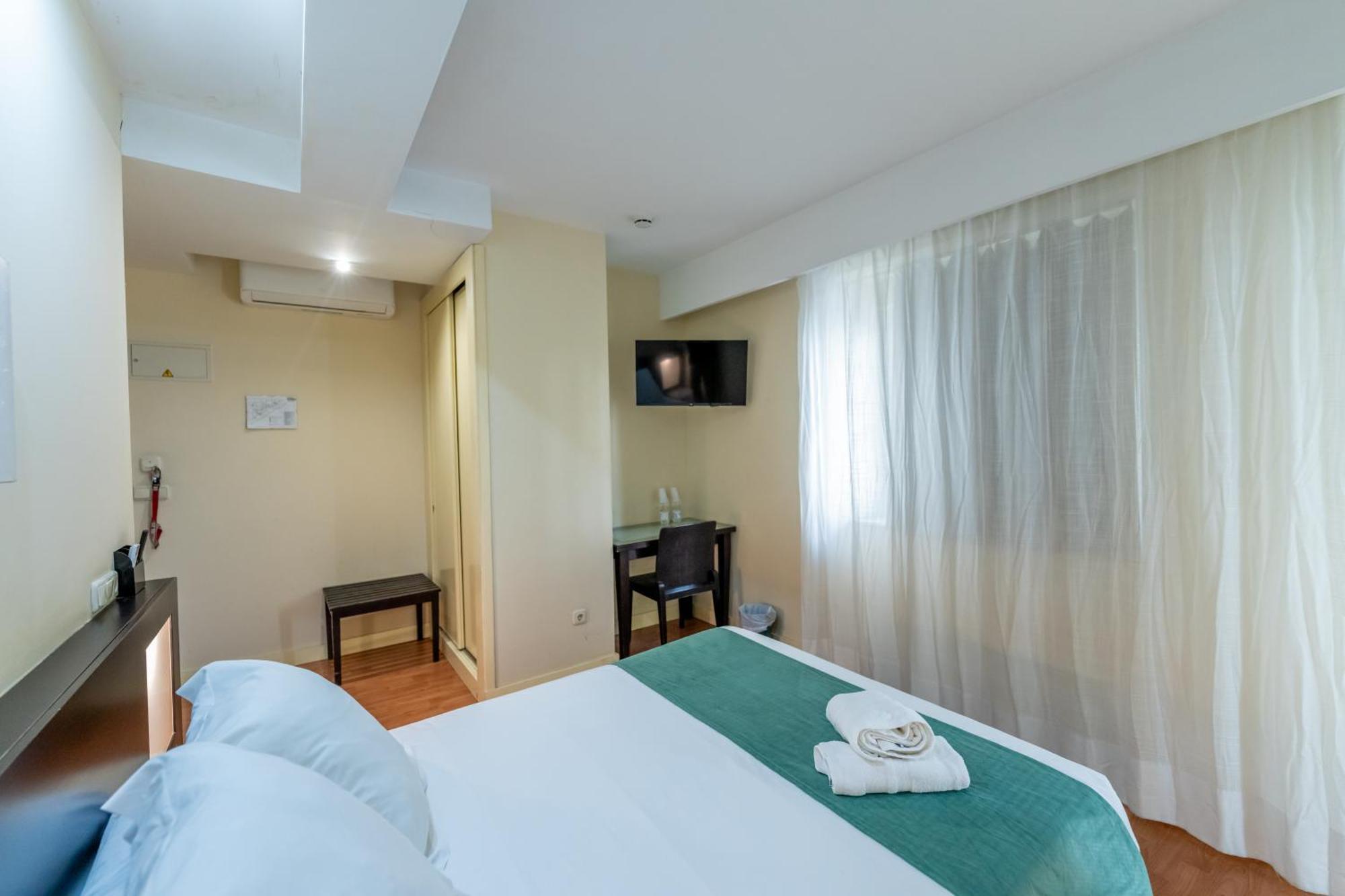 Hotel Monasterio Granada - Adults Only ภายนอก รูปภาพ
